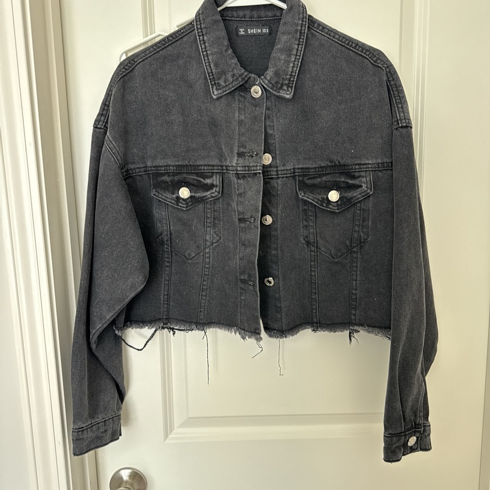 SHEIN Charcoal Cropped Denim Jacket